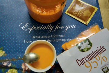 Chữa dạ dày bằng Nấm đông trùng hạ thảo và Tinh bột nghệ curcumin, tại sao không?